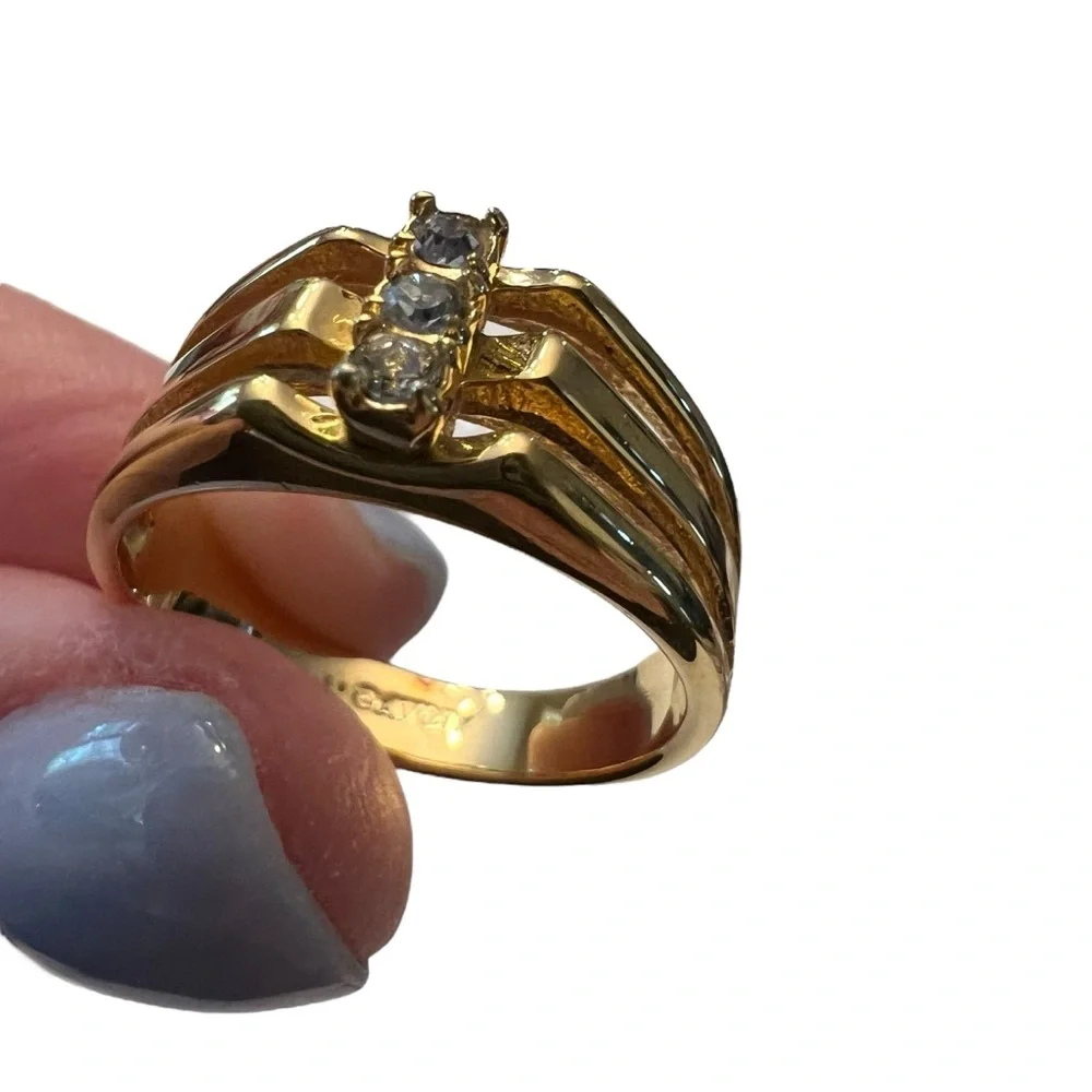 Vintage Triple Rhinestones Gold Tone Vented‎ Ring Size 7.75 Avon Classic Formal